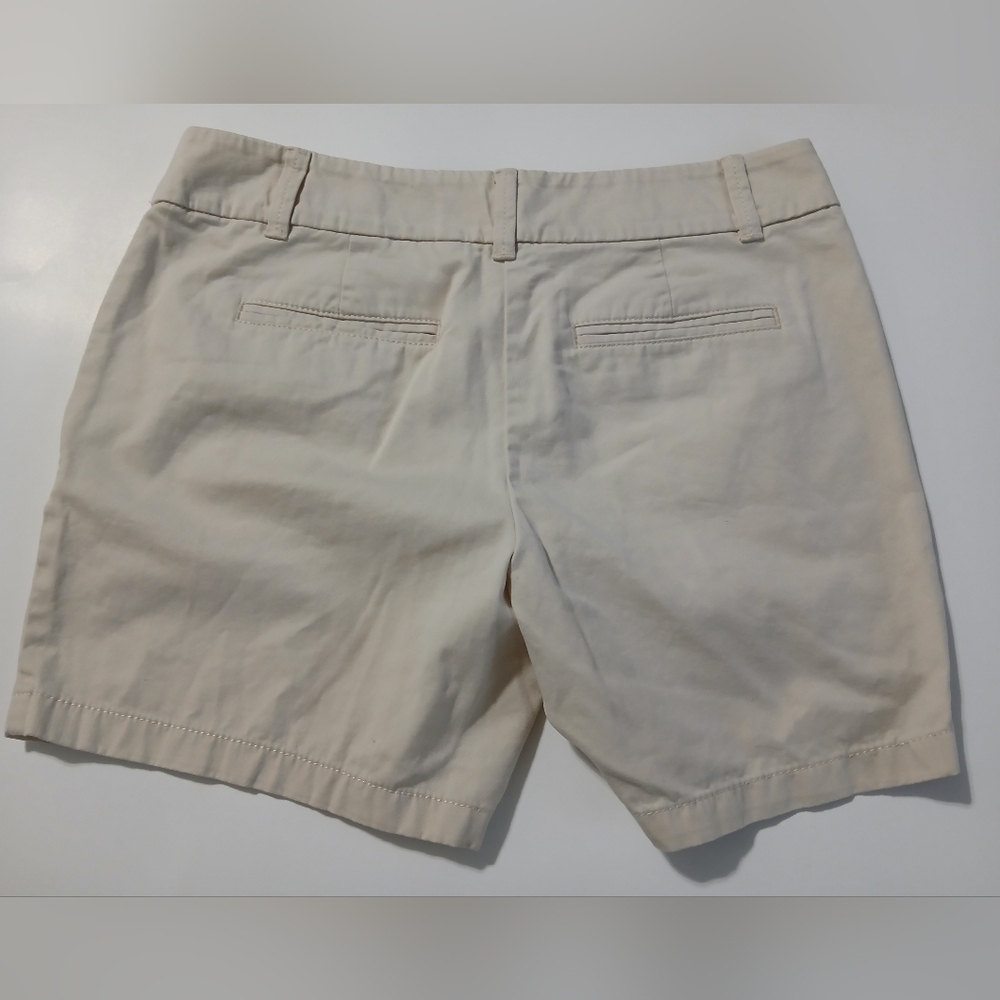 LOFT Women's Tan‎ Shorts - Picture 2 of 7